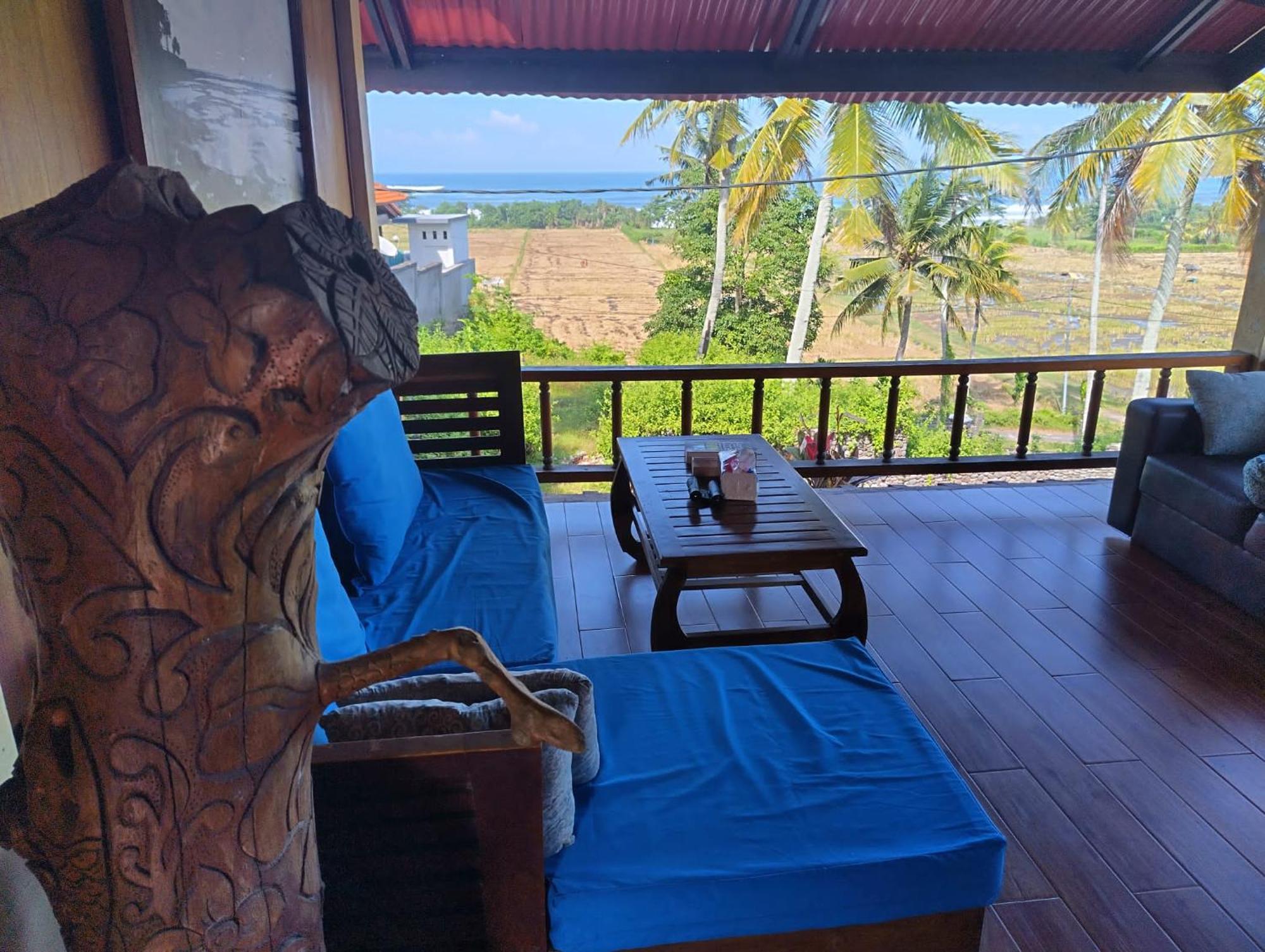 Kirra'S Beach House Pulukan Luaran gambar