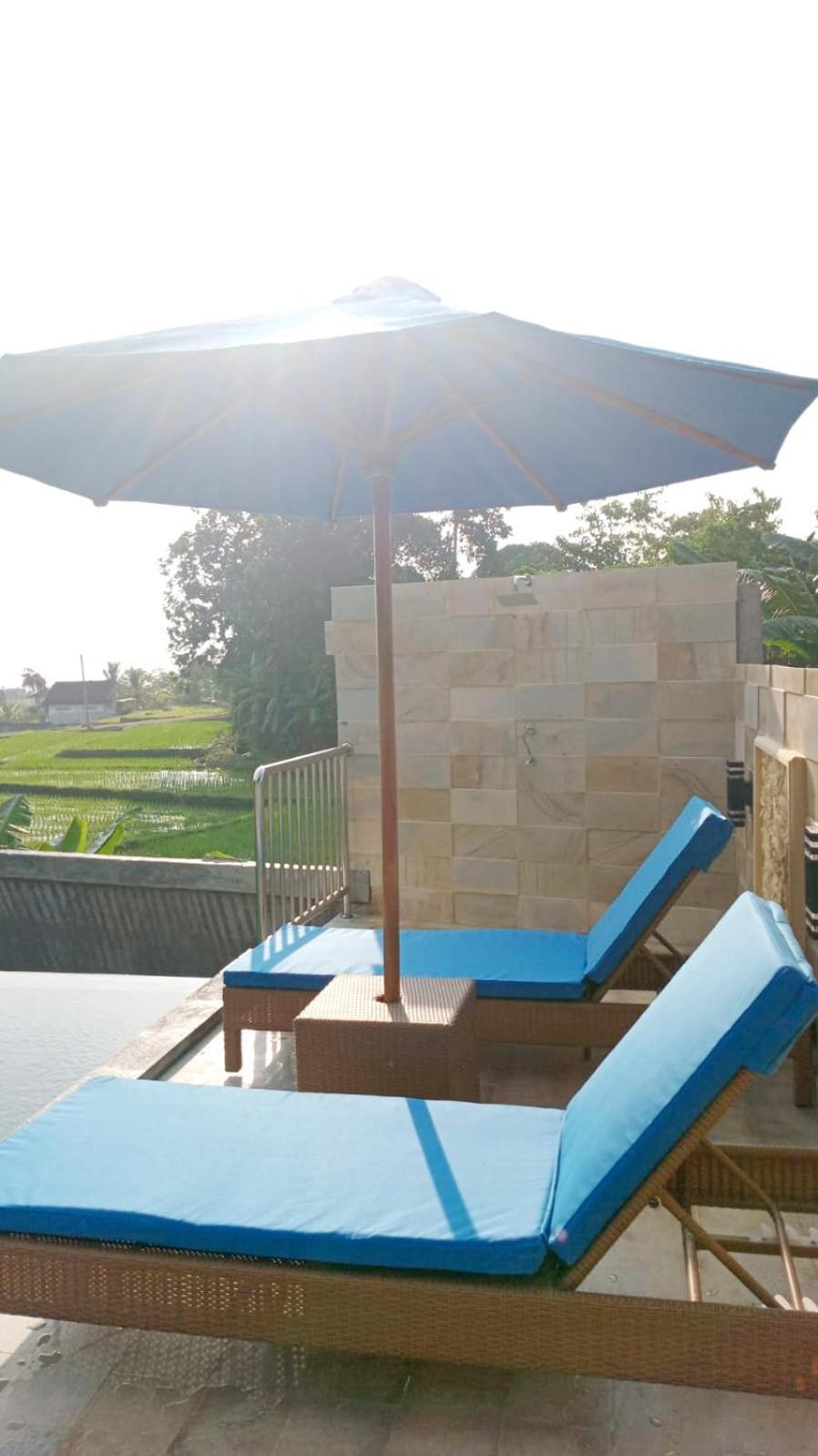 Kirra'S Beach House Pulukan Luaran gambar