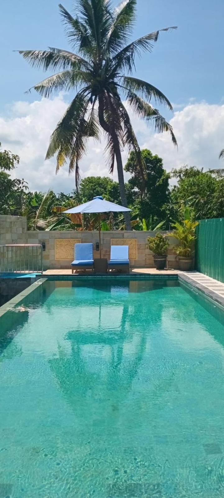Kirra'S Beach House Pulukan Luaran gambar